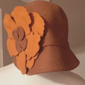 50's style Burnt Orange Wool hat w/ orange flower detail